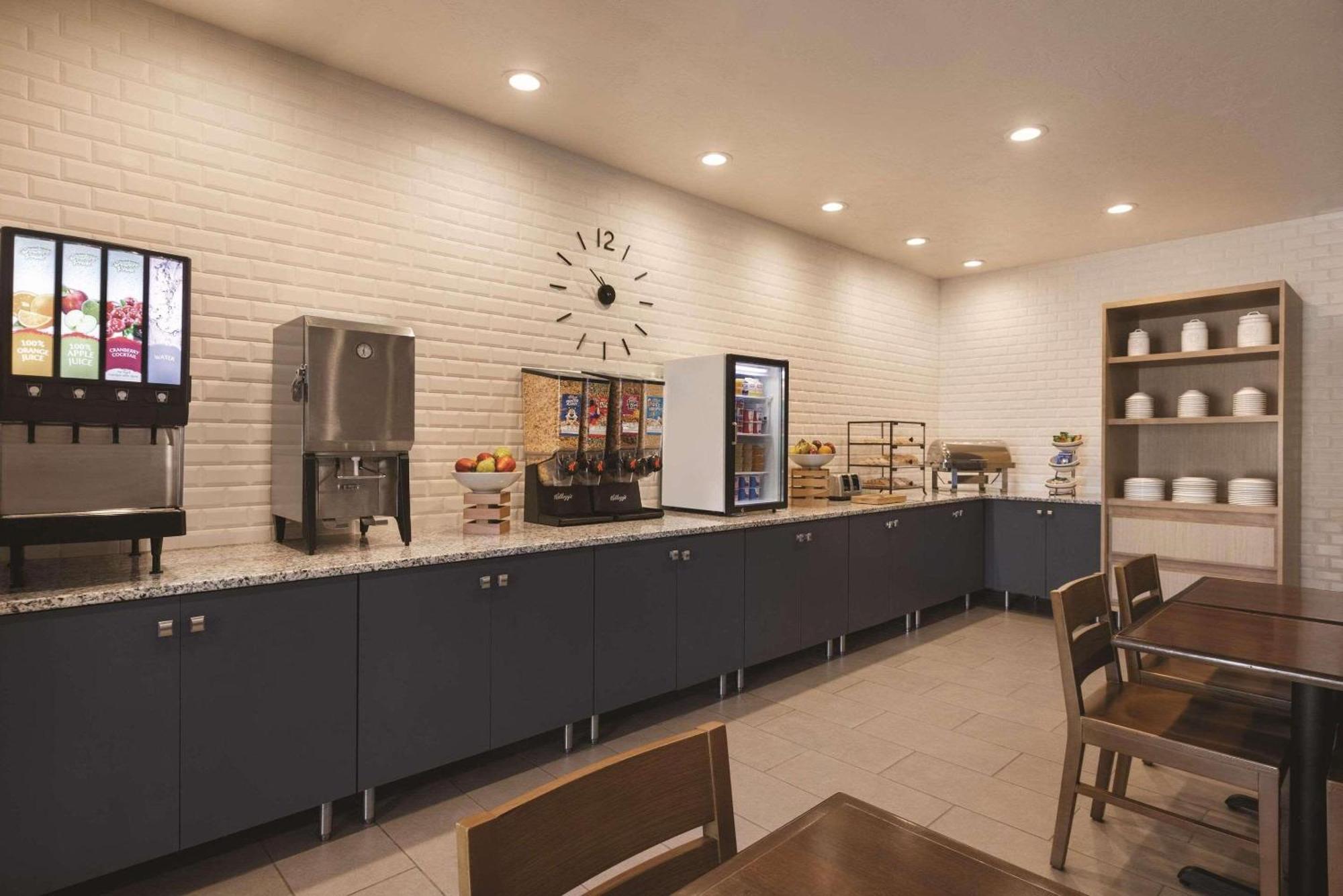 Country Inn & Suites By Radisson, Green Bay North Eksteriør bilde